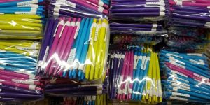 Plastic Tik Tak Ball Pen