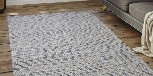 MRIC-123 Woolen Handloom Rugs