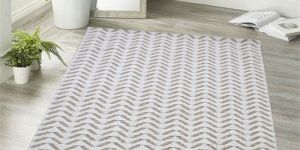 MRIC-136 Woolen Handloom Rugs