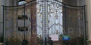 Double Leaf Swing Gate