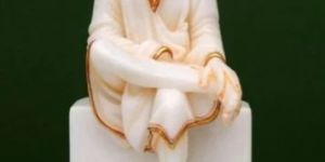 Marble Sitting Sai Baba Statue