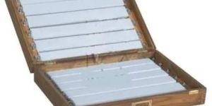 Insect Box with Stretching Strips