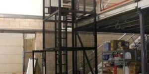 Hydraulic Goods Lifts