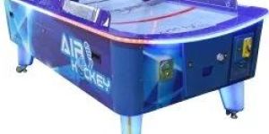 Curved Air Hockey