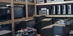 Computer Monitor Scrap