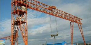 Heavy Duty Gantry Cranes