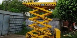 Industrial Scissor Lifts