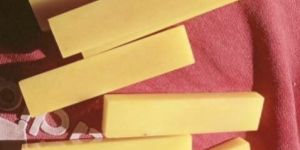 Vintage Bone Guitar Saddle and Nut