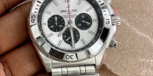 Breitling Chronomat B01 Quartz Mens Watch