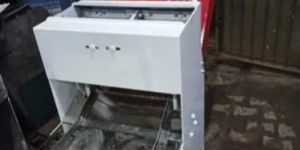 Semi-Automatic Commercial Bread Slicer Machine