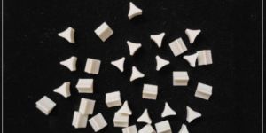 6x6mm Tri-Star Straight Cut Steatite Grinding Media