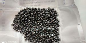 Black Round Diamond