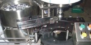 Automatic Crown Capping Machine