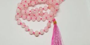 Rose Quartz Bead Necklace