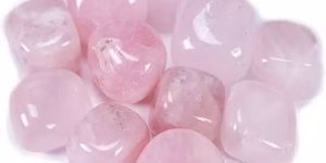 Rose Quartz Tumbled Stone