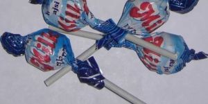 Milk Lollipops