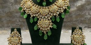 Heavy Kundan Necklace Set