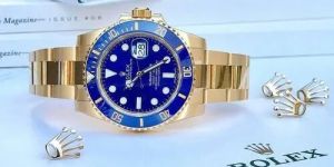 Men Blue Dial Watch