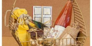 Metal Wire Dcor Basket