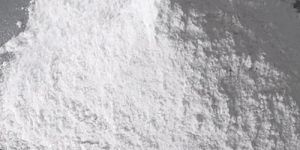 a Grade White Gypsum Powder