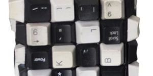 Computer Keyboard Keys Pen Stand