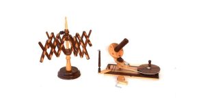Wooden Table Top Yarn Winder