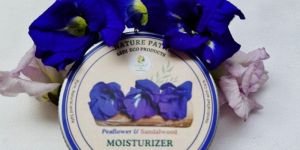 Pea Flower and Sandalwood Nourishing Moisturizer