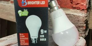 9 Watt LED Bulb