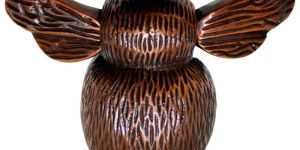 Beautiful Copper Bumblebee Door Knocker