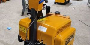 WALK BEHIND ROLLER XMR030 SINGLE DRUM