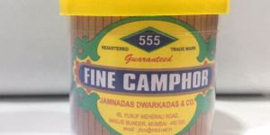 555 Brand Fine Camphor Tablets Container