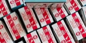 Alibaba Hardware Screw