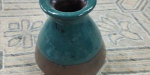 Ceramic Flower vase- 9cm ht