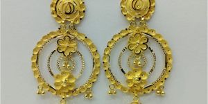 Golden Chandbali Earrings