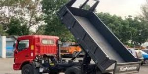 Hydraulic Bin Tipper