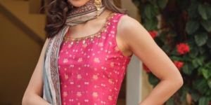 Ladies Pink Printed Silk Abaya Style Suit