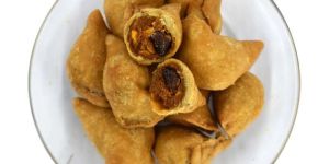 Dry Samosa Namkeen