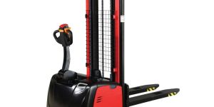 Fully Electric Stacker