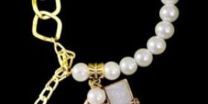 Handcrafted Pearls Bracelet