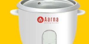 700 Watt Electric Rice Cooker