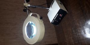 Magnifying Lamps