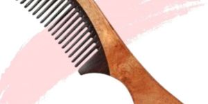 Rose Wood Comb