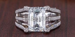 Mens Emerald Round Cut Diamond White Gold Ring