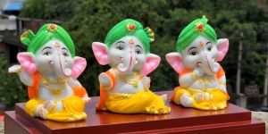Bal Ganesha Statue Set