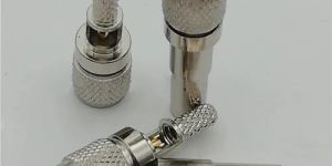 10-32 MICRODOT CONNECTOR