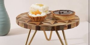 Wooden Top Cake Stand