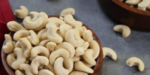 W450 Cashew Nuts