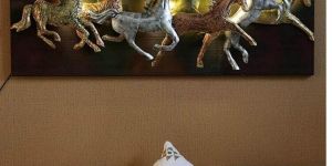 Metal 7 Horse Running Wall Hanging with LED