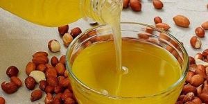 Wooden Cold Pressed Groundnut Oil