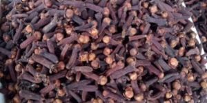 Whole Clove